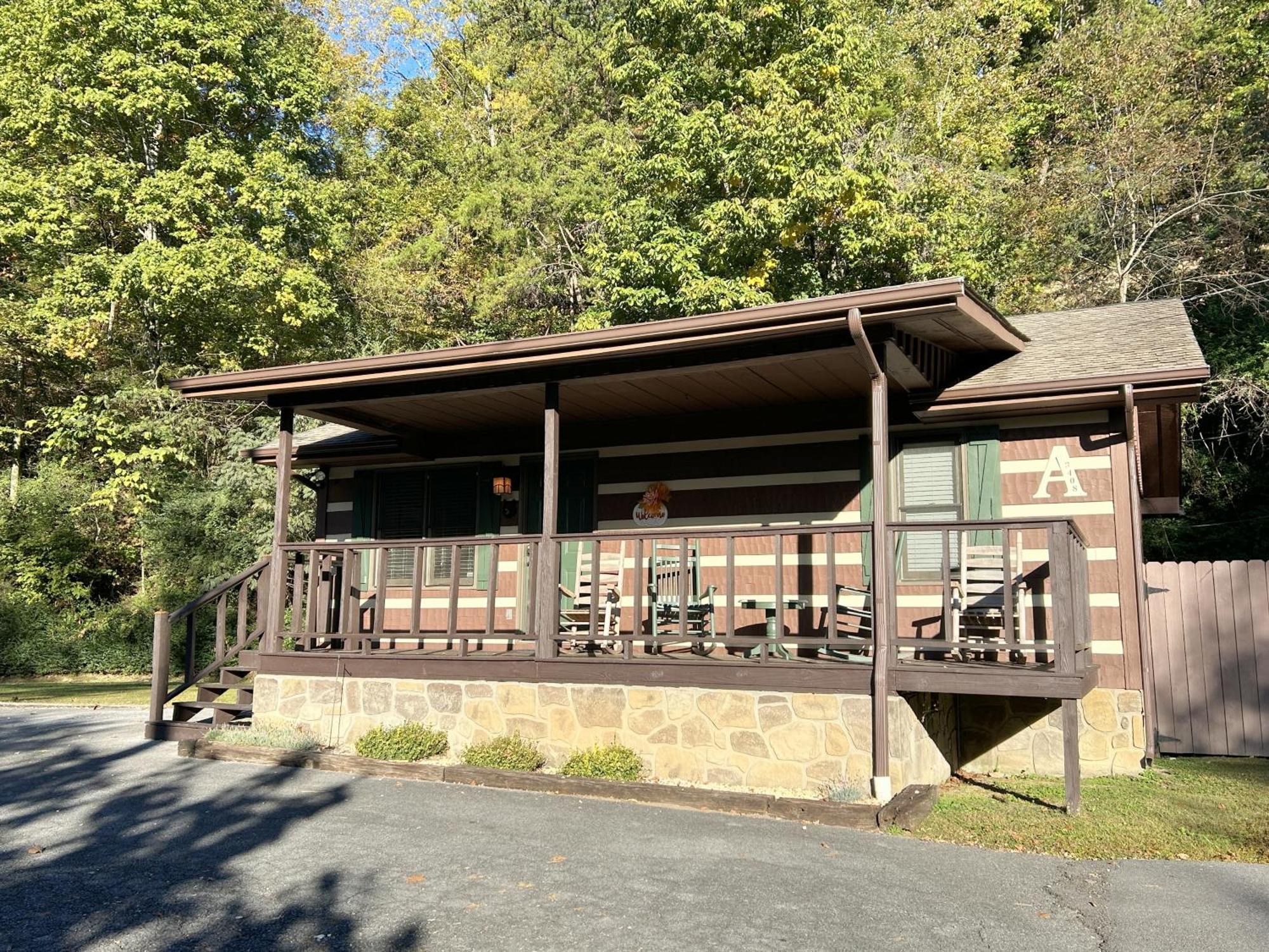 הוילה פיג'ן פורג' On Dolly Time 1 Mile From Dollywood מראה חיצוני תמונה